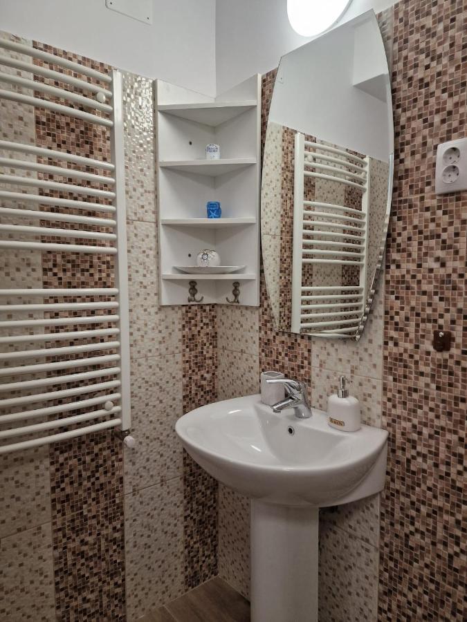 Laroka House Beautiful Apartment Universitate Center 부쿠레슈티 외부 사진